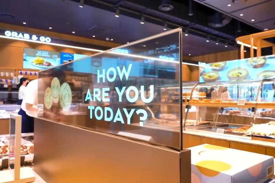 choosing the right touchscreen solution for different display environments